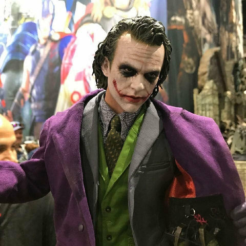 Hot Sale!The Dark Knight The Joker 1/4th Scale Collectible Figure