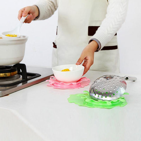 Splash Rest Spoon Holder