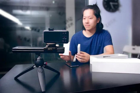 Ultra portable & smooth camera slider