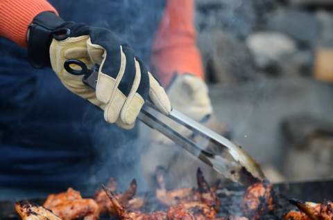 Glox: Revolutionary Cooking Glove