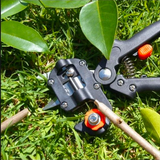 SimpleGrafter™ - Garden Grafting Tool
